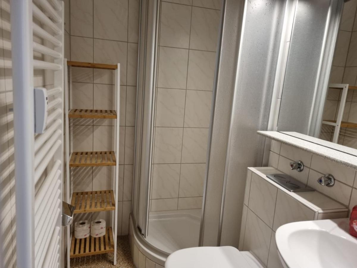 B515 Schoene Und Einladende Ferienwohnung In Schoener Umgebung 兰施泰因 外观 照片